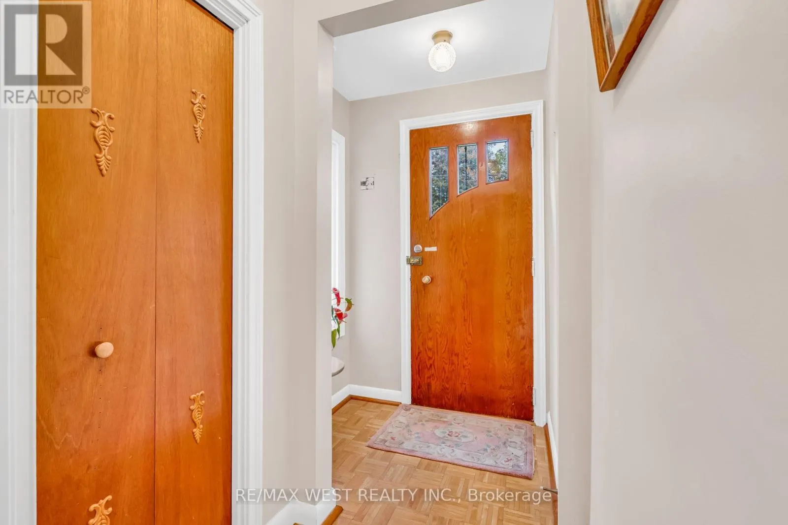 90 NAPIER STREET