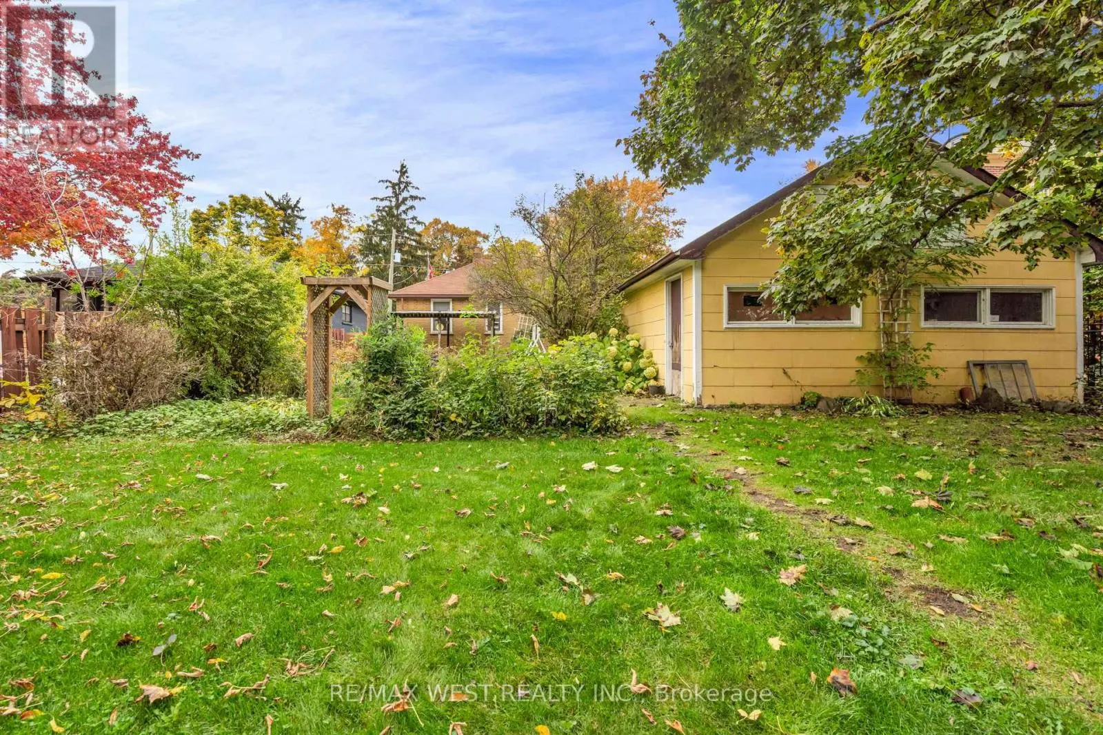 90 NAPIER STREET