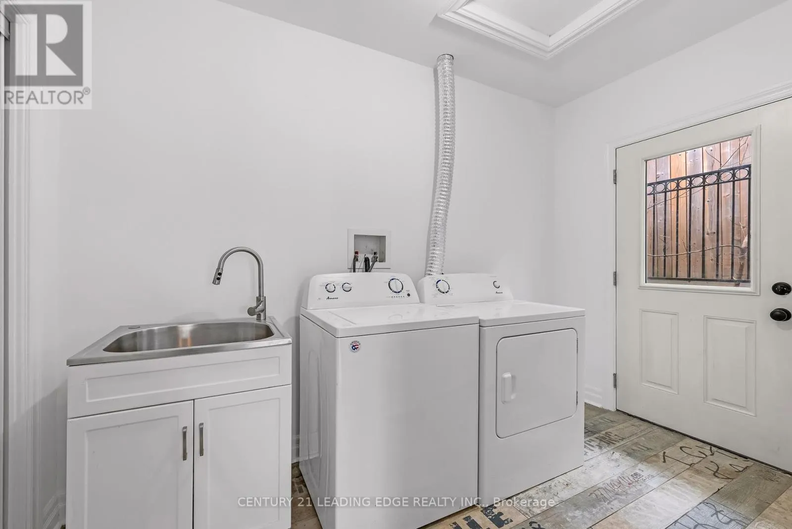 34 MITCHELL AVENUE