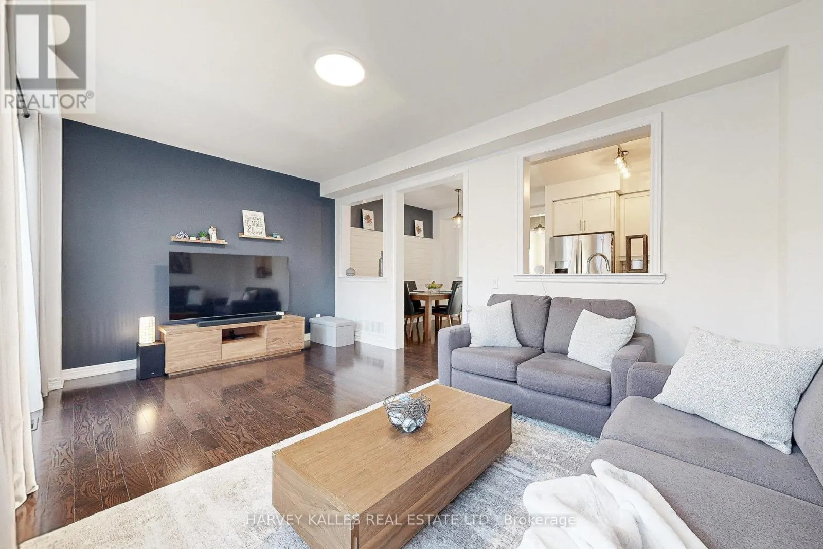41 SELBY CRESCENT