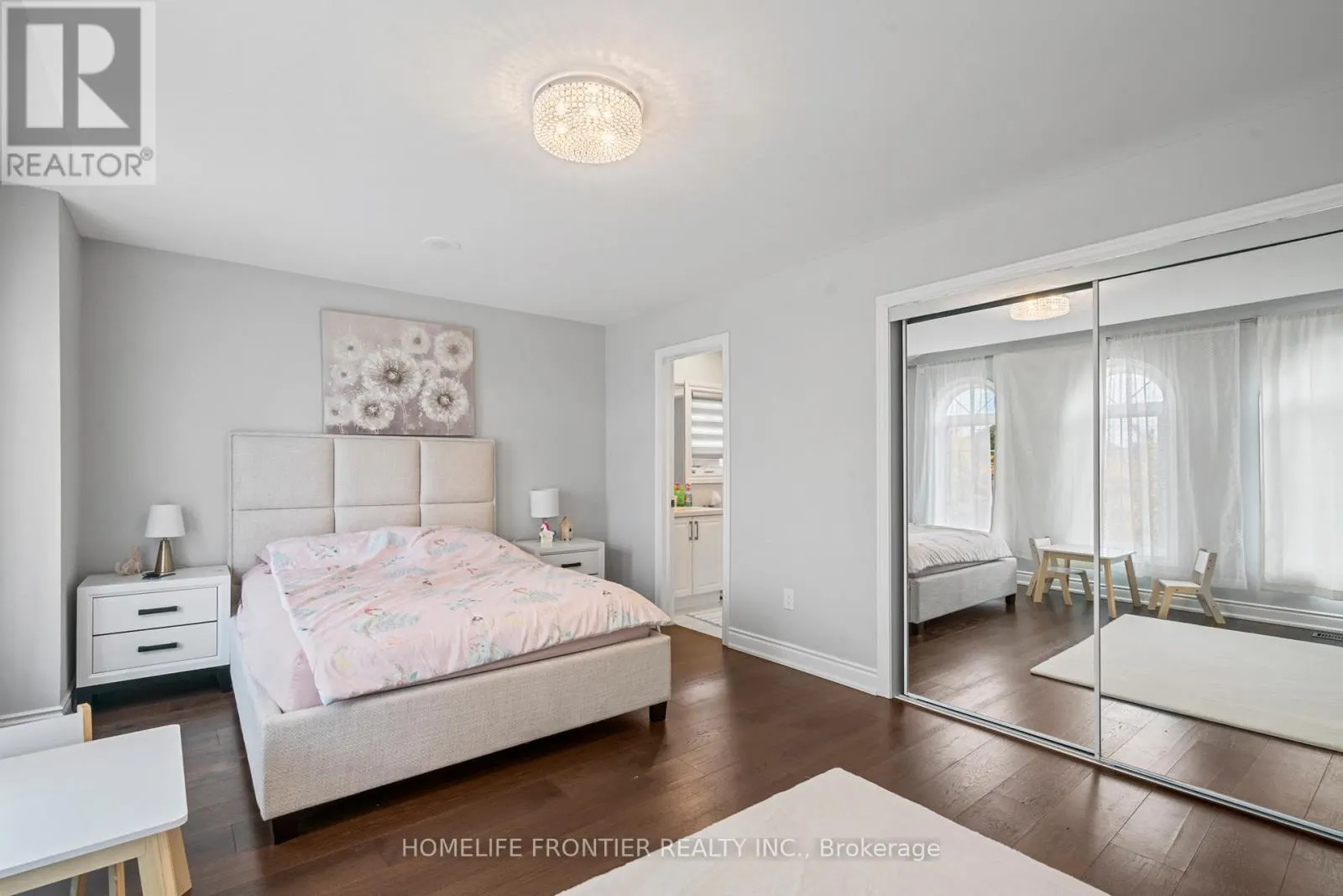 7 EDENBROOK CRESCENT