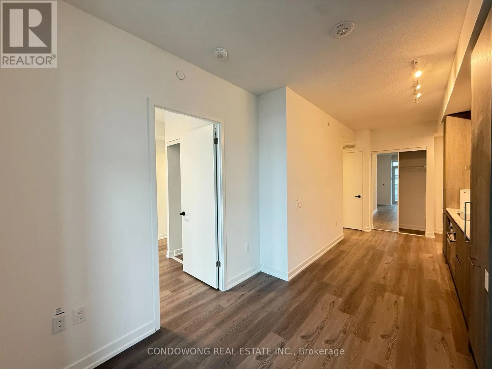 3115 - 225 COMMERCE STREET