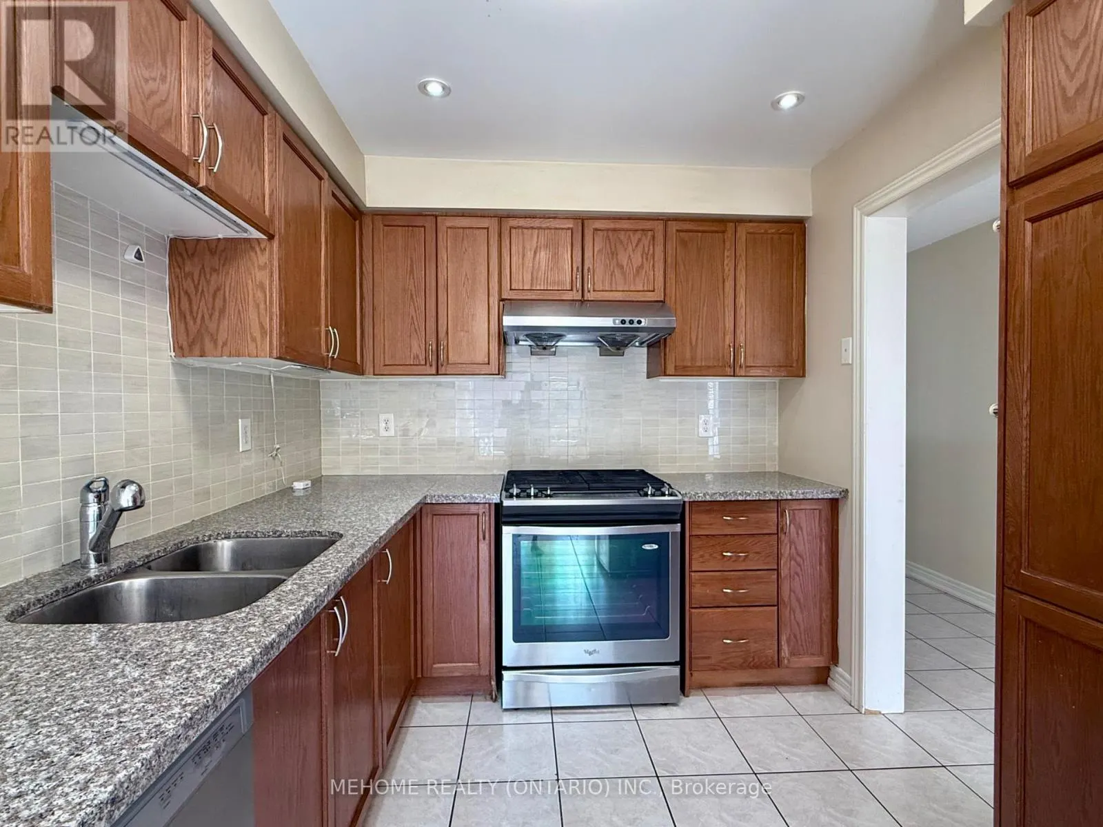 49 SELKIRK DRIVE