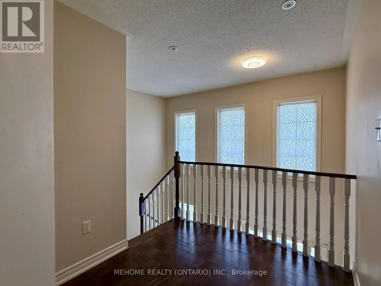 49 SELKIRK DRIVE