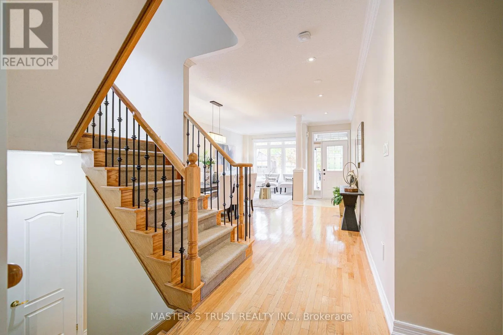 38 JACOBI COURT