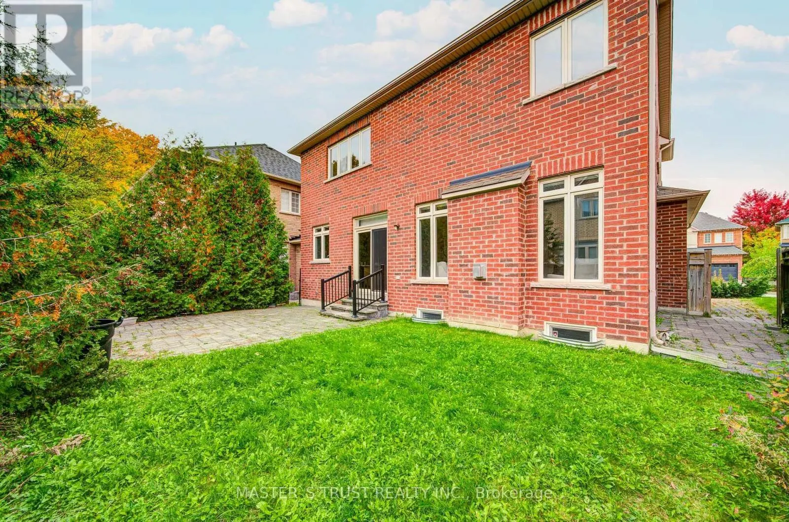 38 JACOBI COURT