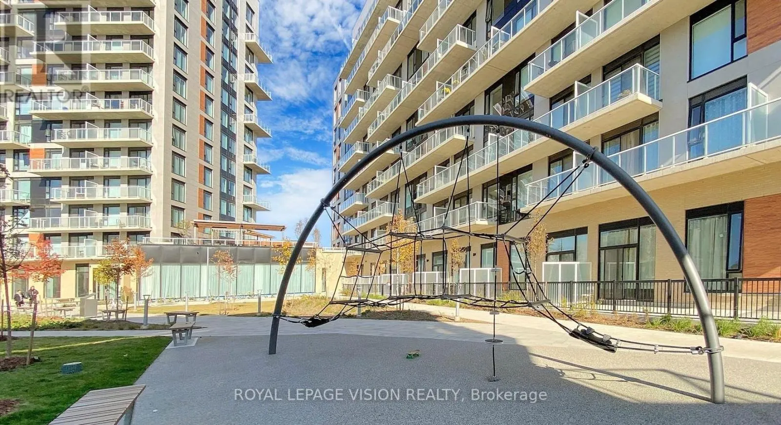 907 - 6 DAVID EYER ROAD