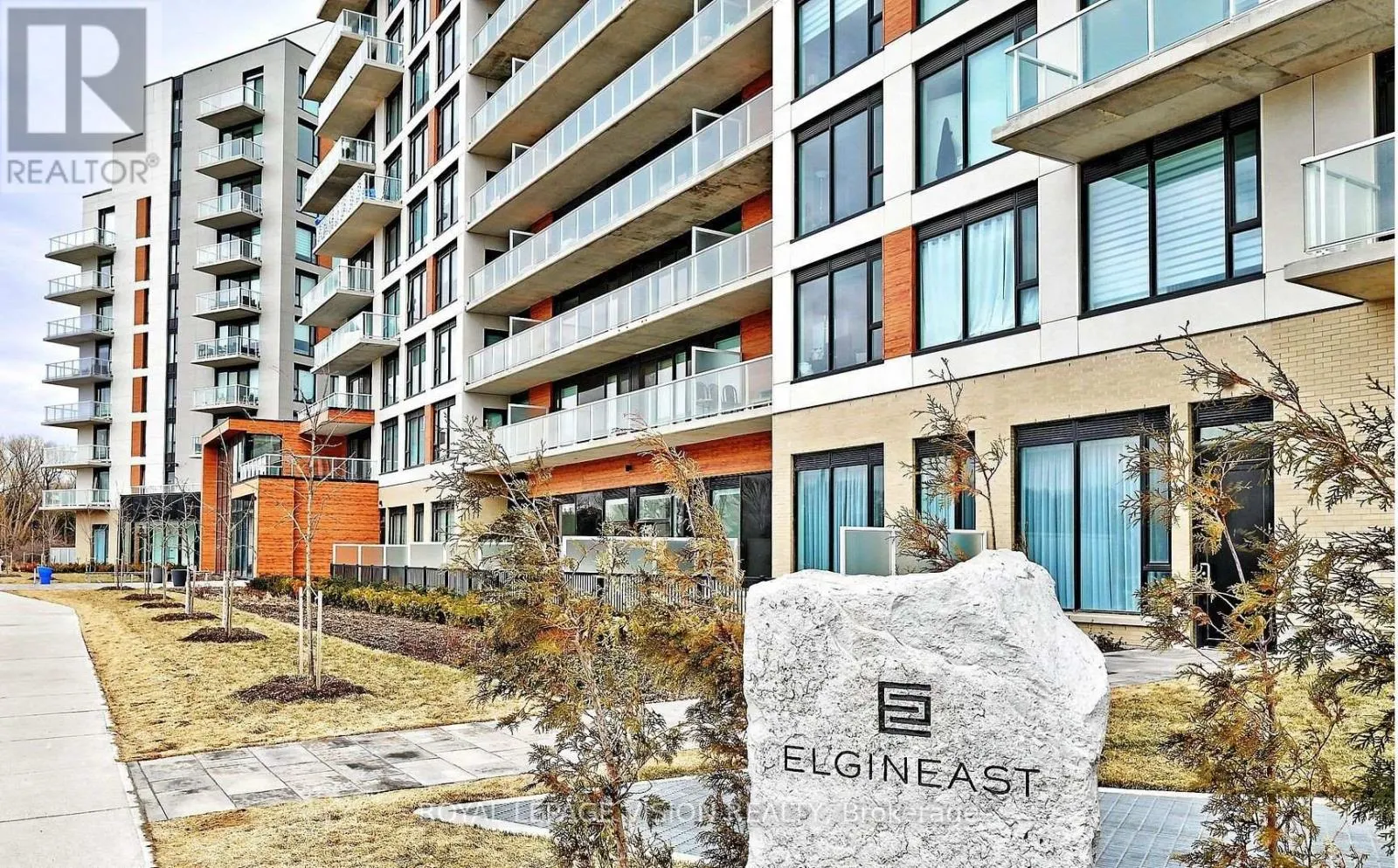 907 - 6 DAVID EYER ROAD