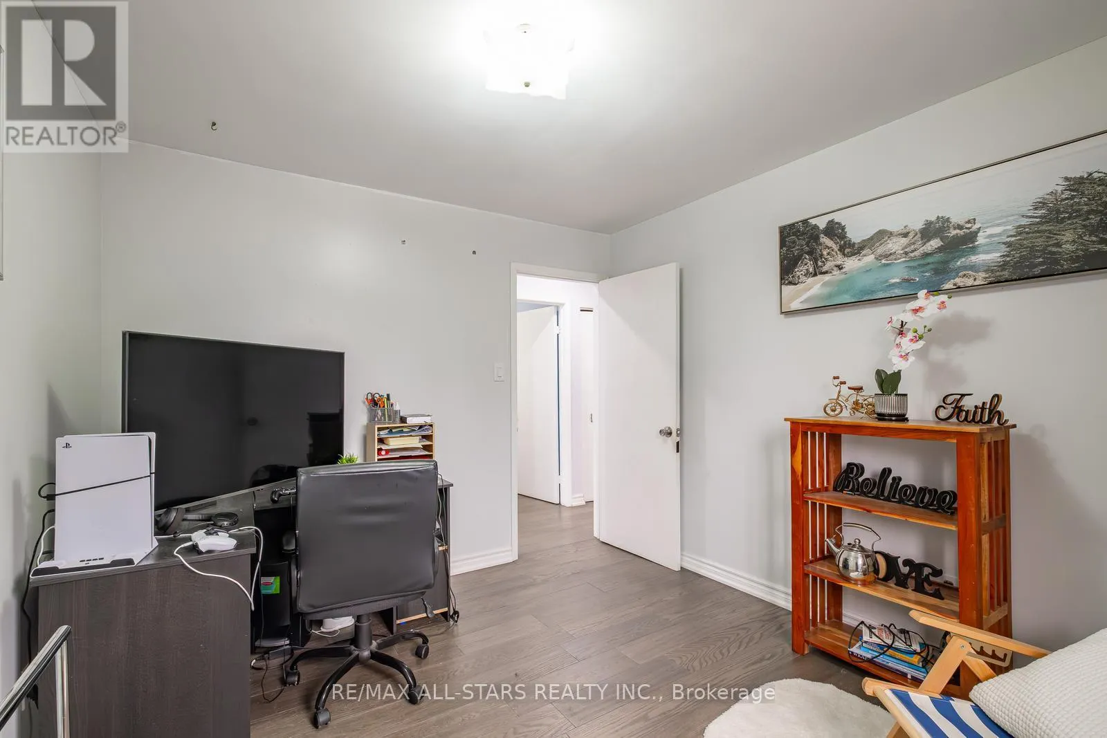 520 ELM ROAD