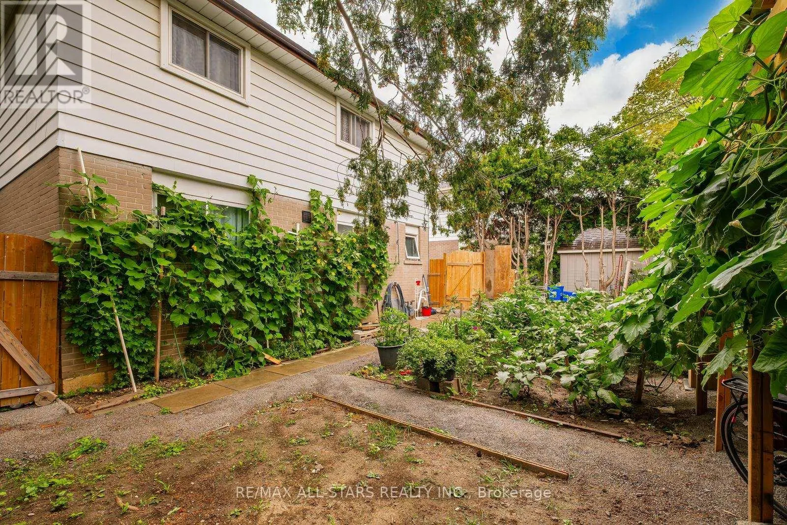 520 ELM ROAD