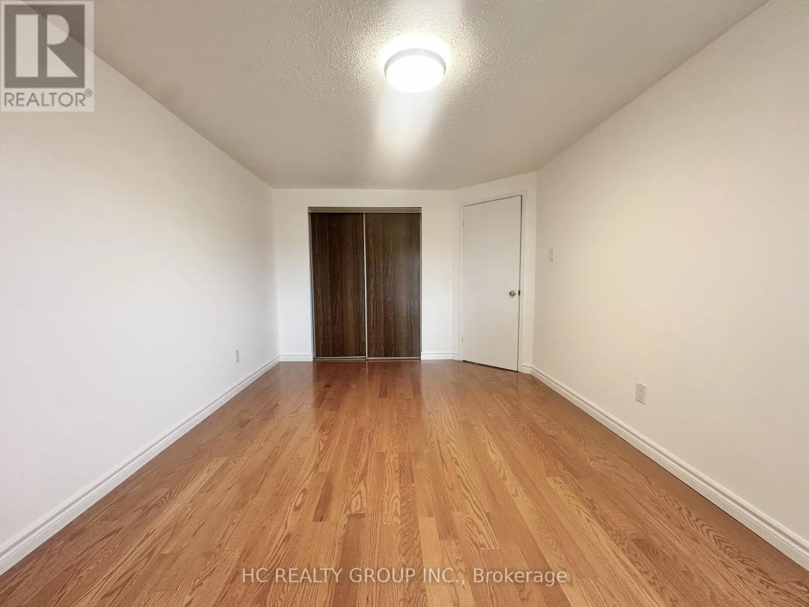 49 CAREY CRESCENT