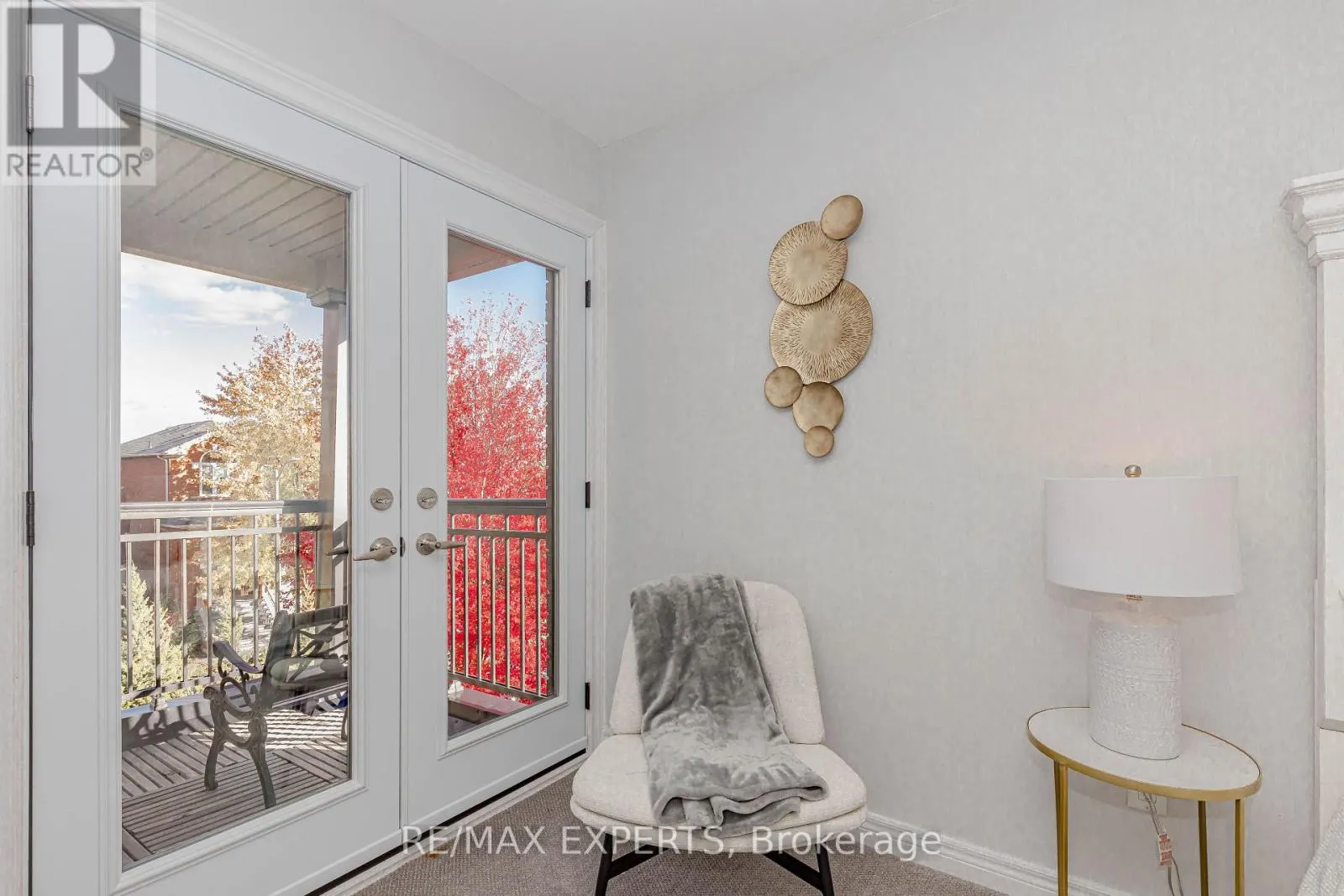193 FAIRLANE CRESCENT