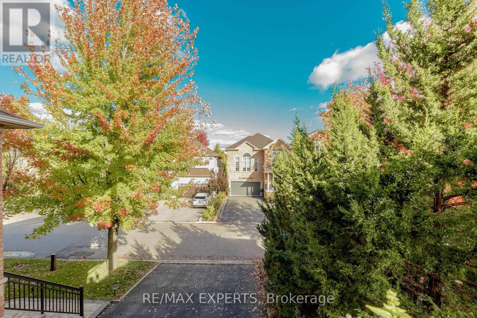193 FAIRLANE CRESCENT