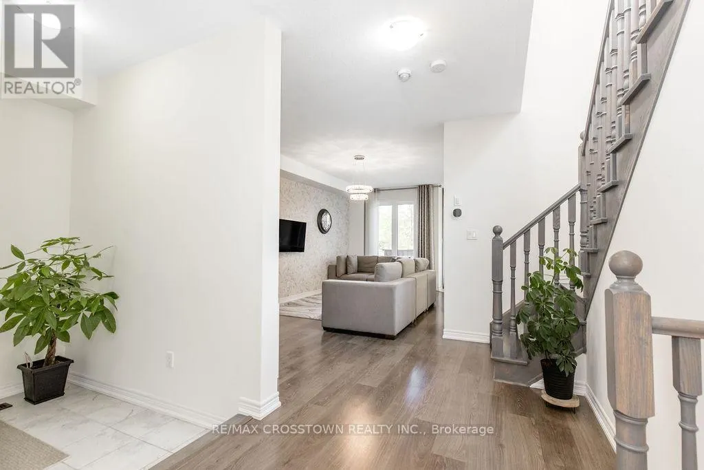 49 GREENWOOD DRIVE