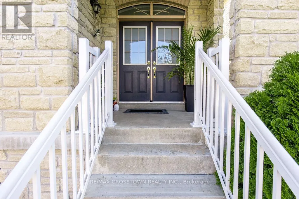 49 GREENWOOD DRIVE