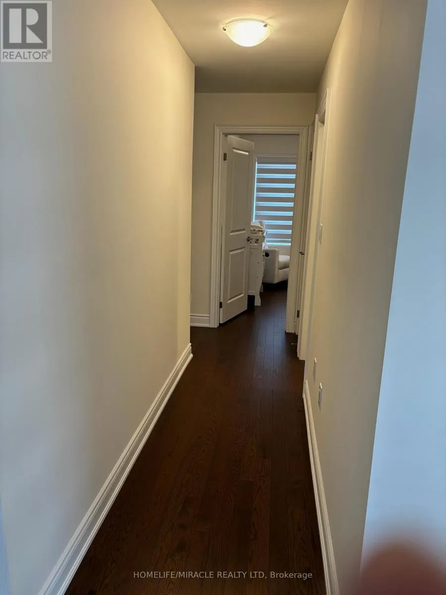 8 BENNINGTON ROAD