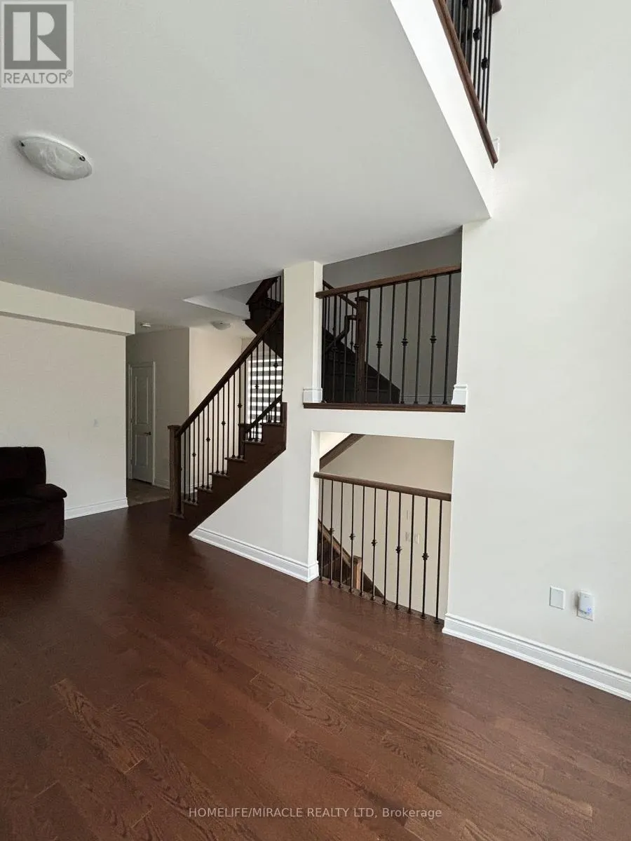 8 BENNINGTON ROAD
