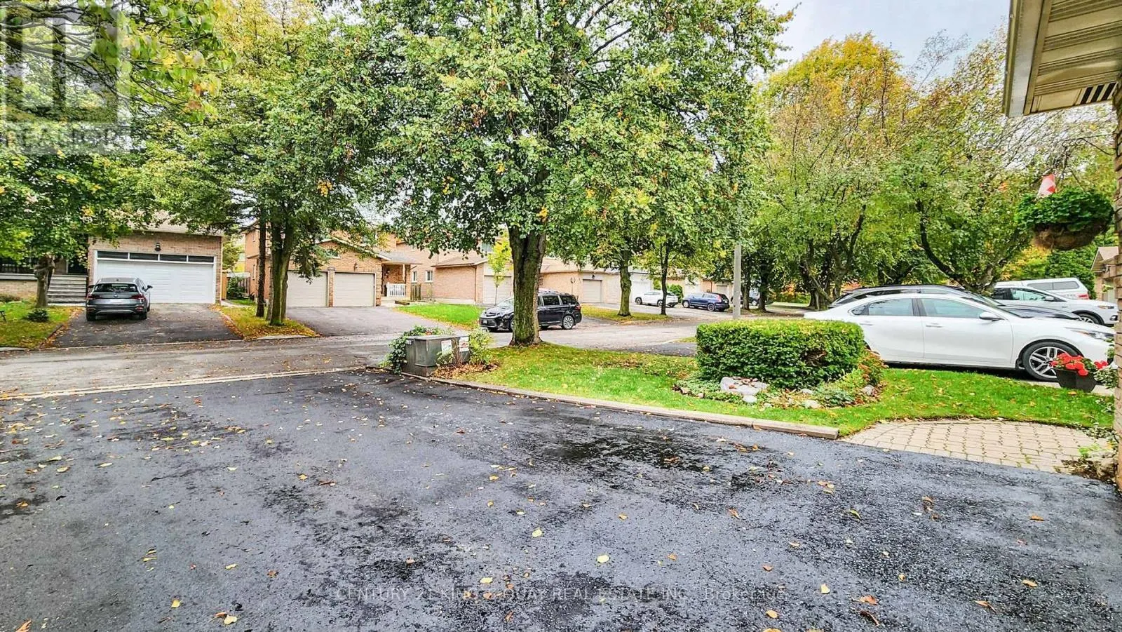 47 RADFORD CRESCENT