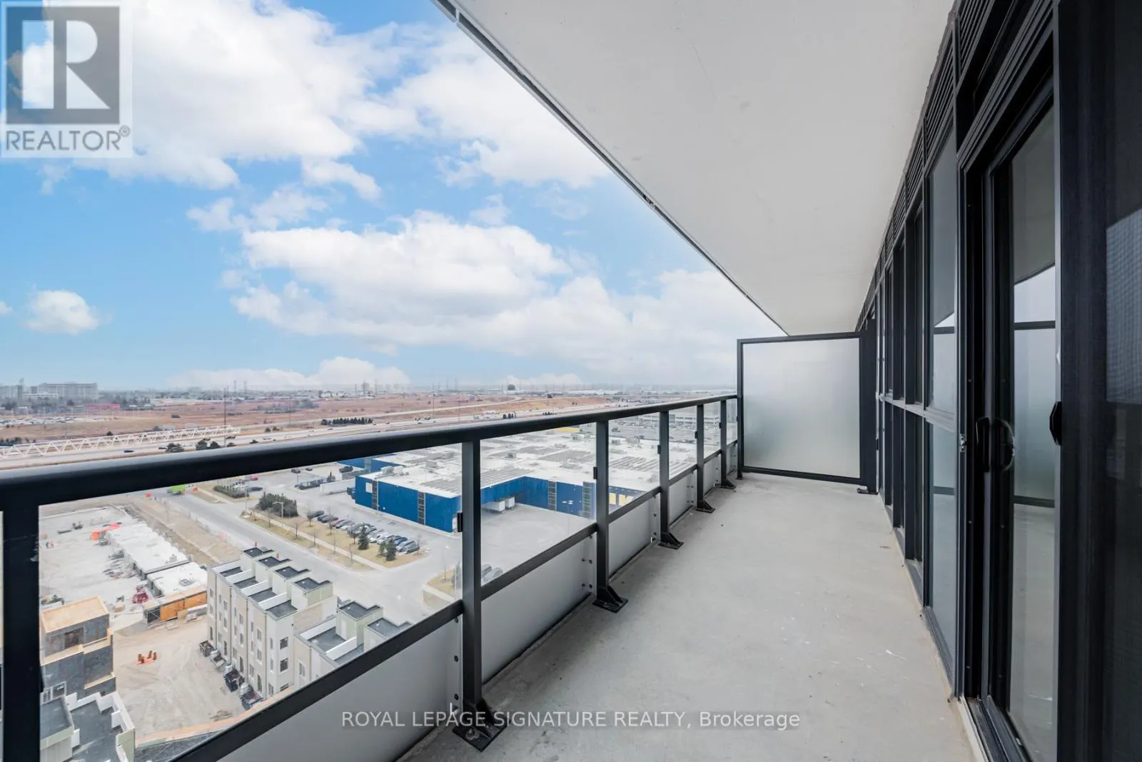 1507 - 10 HONEYCRISP CRESCENT