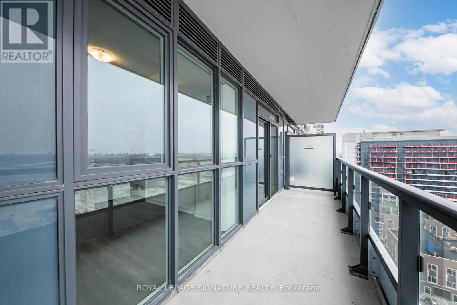 1507 - 10 HONEYCRISP CRESCENT
