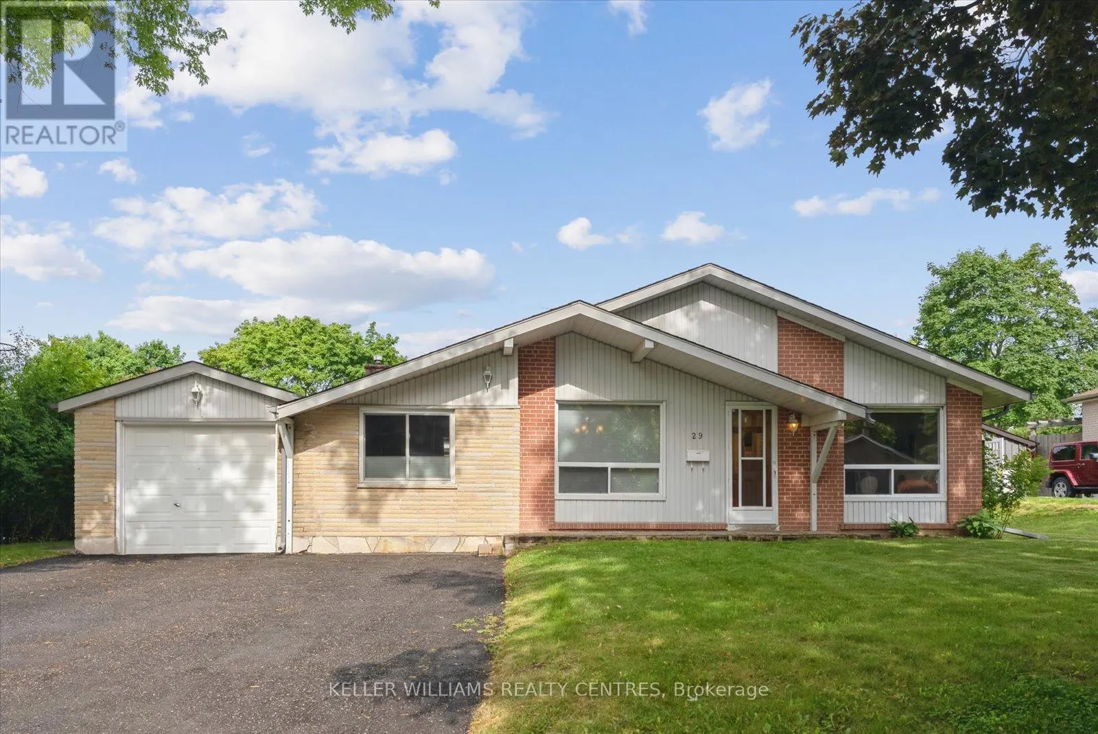 29 SEATON DRIVE