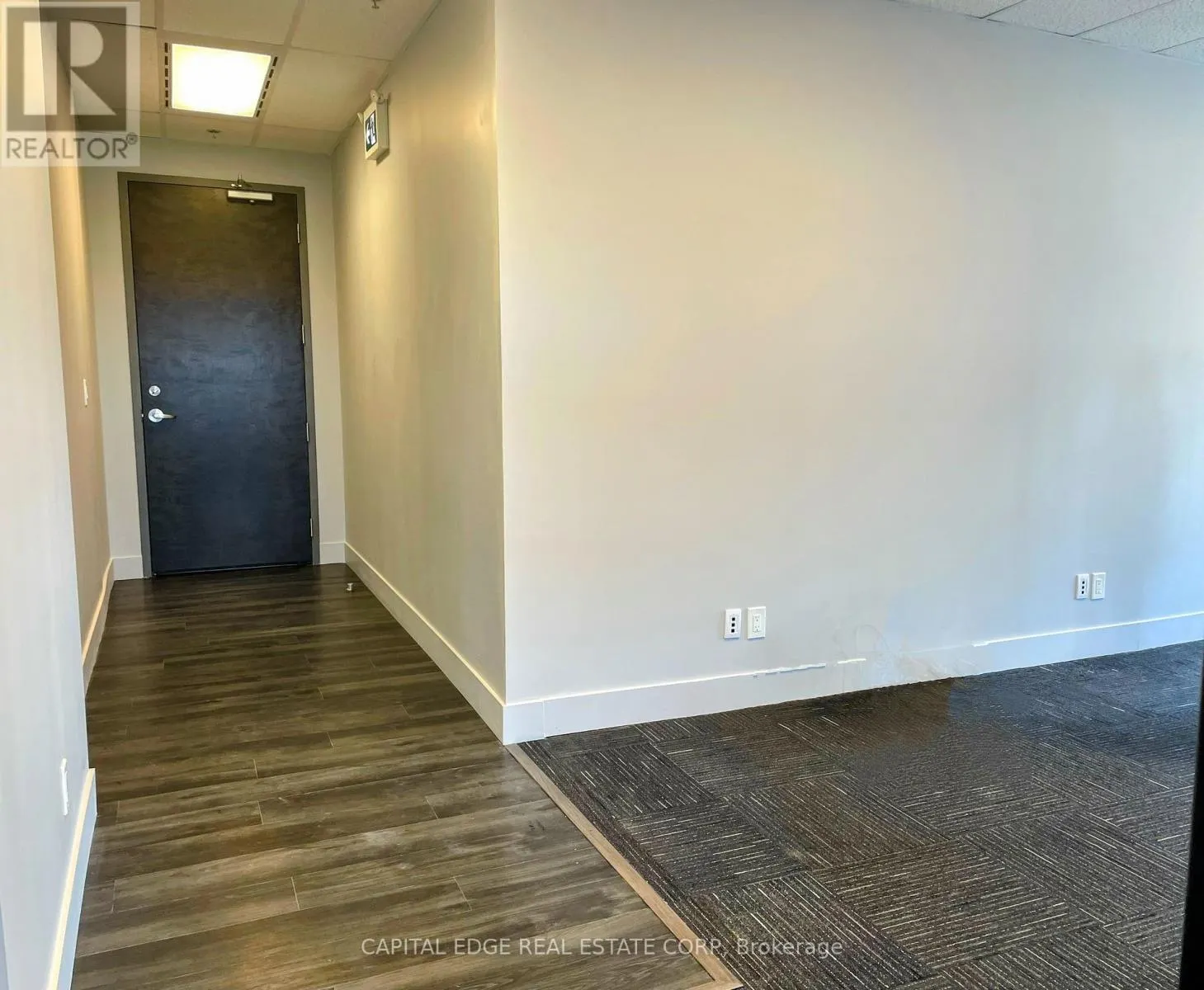 1112 - 3601 HIGHWAY 7 STREET E