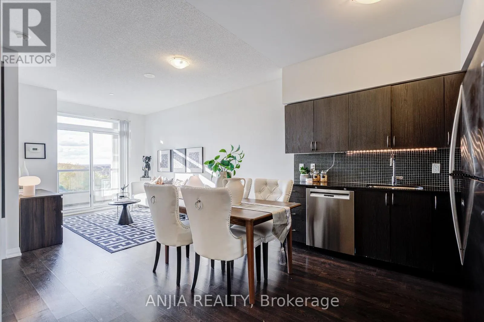 810 - 9560 MARKHAM ROAD