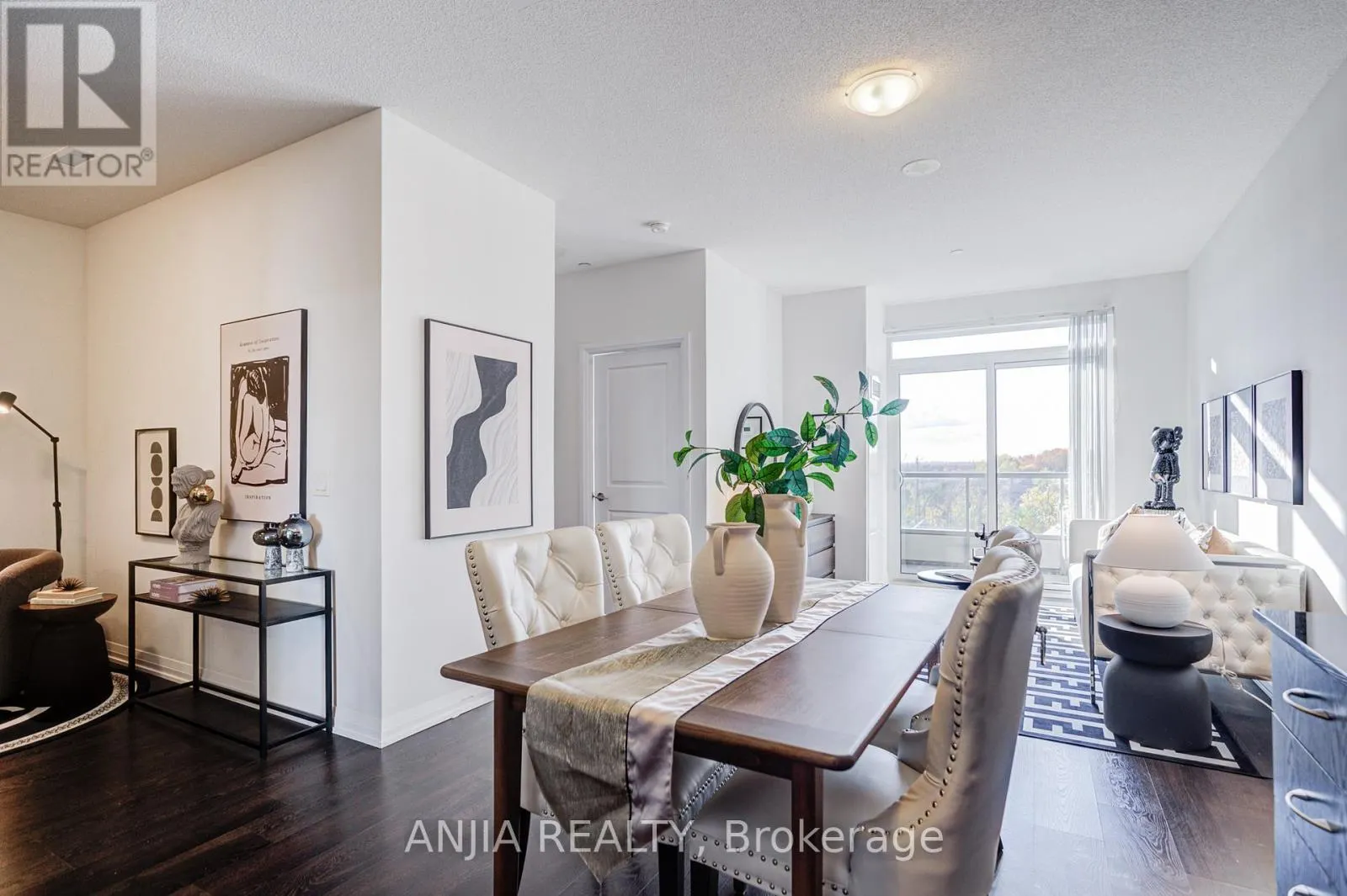 810 - 9560 MARKHAM ROAD