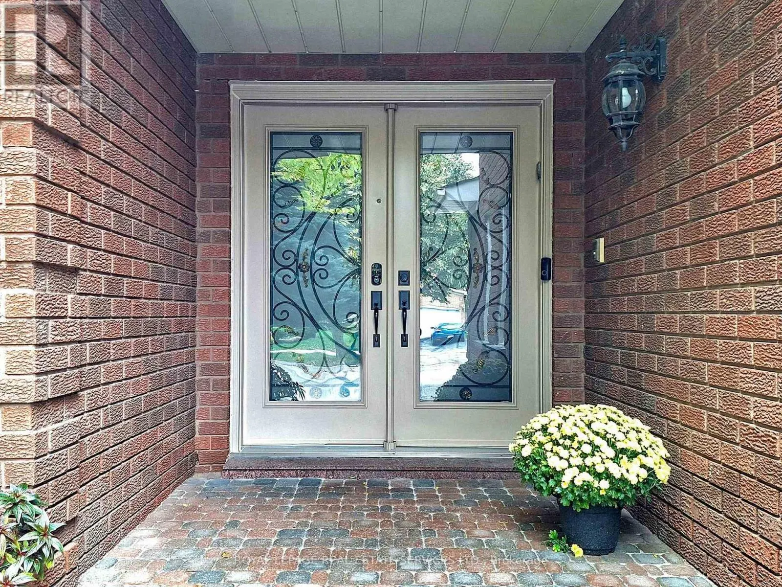 258 WESTMOUNT BOULEVARD