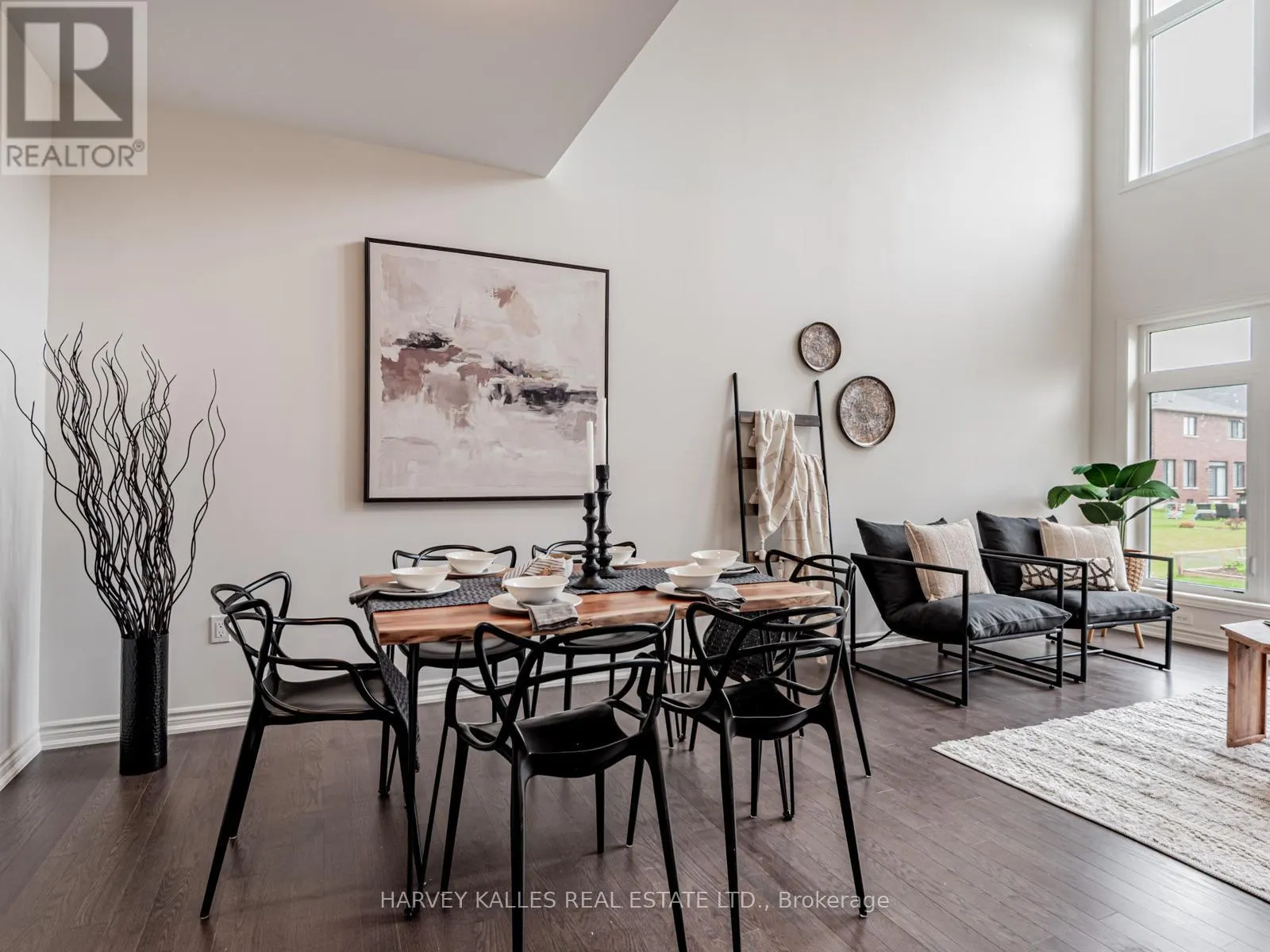 10 BAYBERRY DRIVE N
