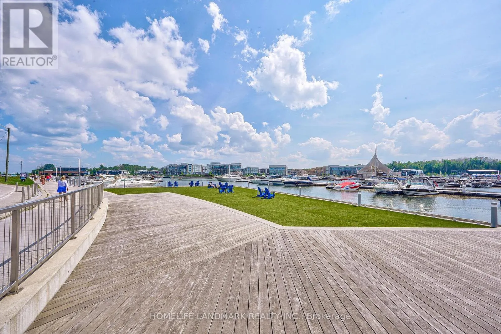 312 - 415 SEA RAY AVENUE