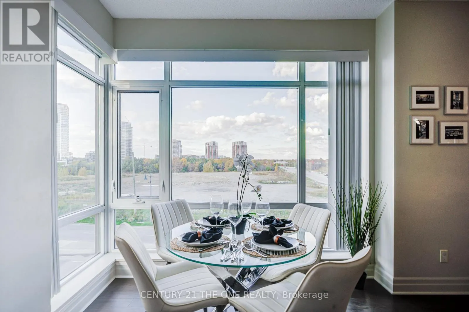 304F - 8130 BIRCHMOUNT ROAD