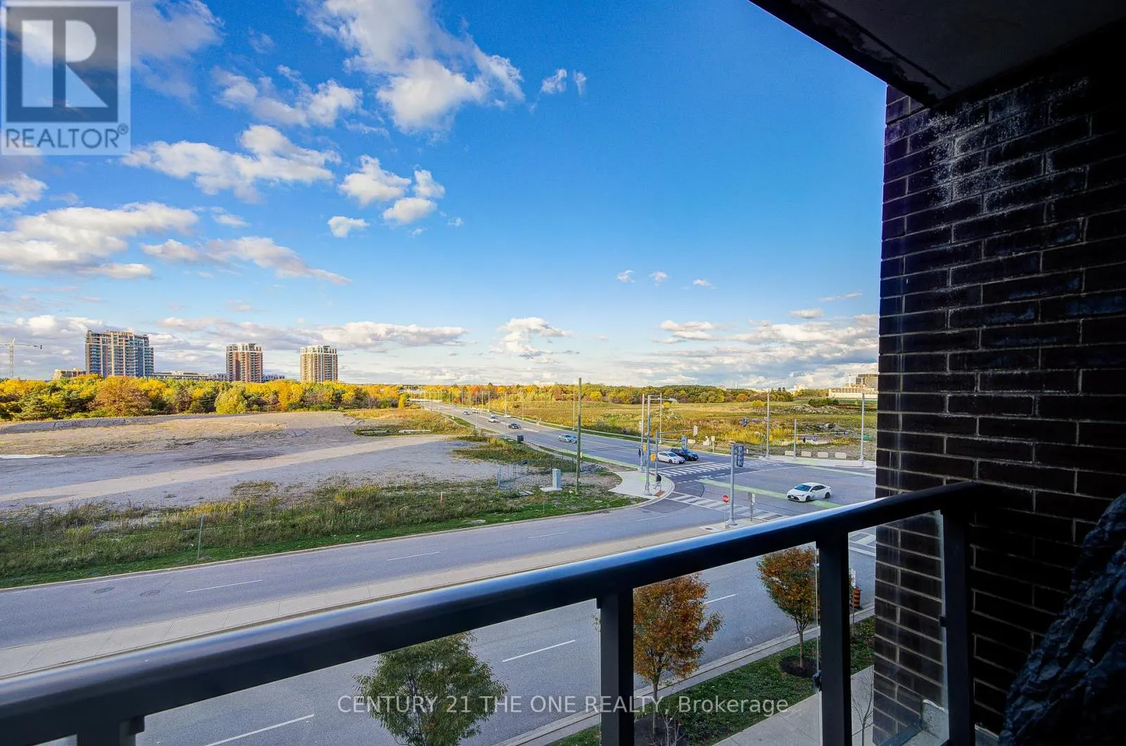 304F - 8130 BIRCHMOUNT ROAD