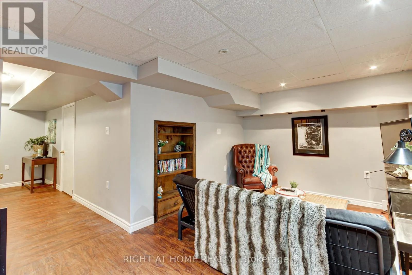 26 CRITTENDEN DRIVE