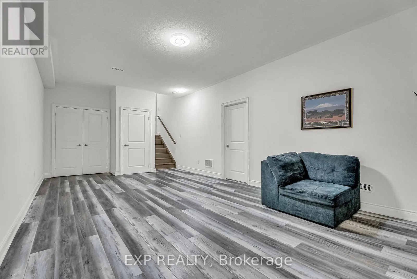 9548 WESTON ROAD