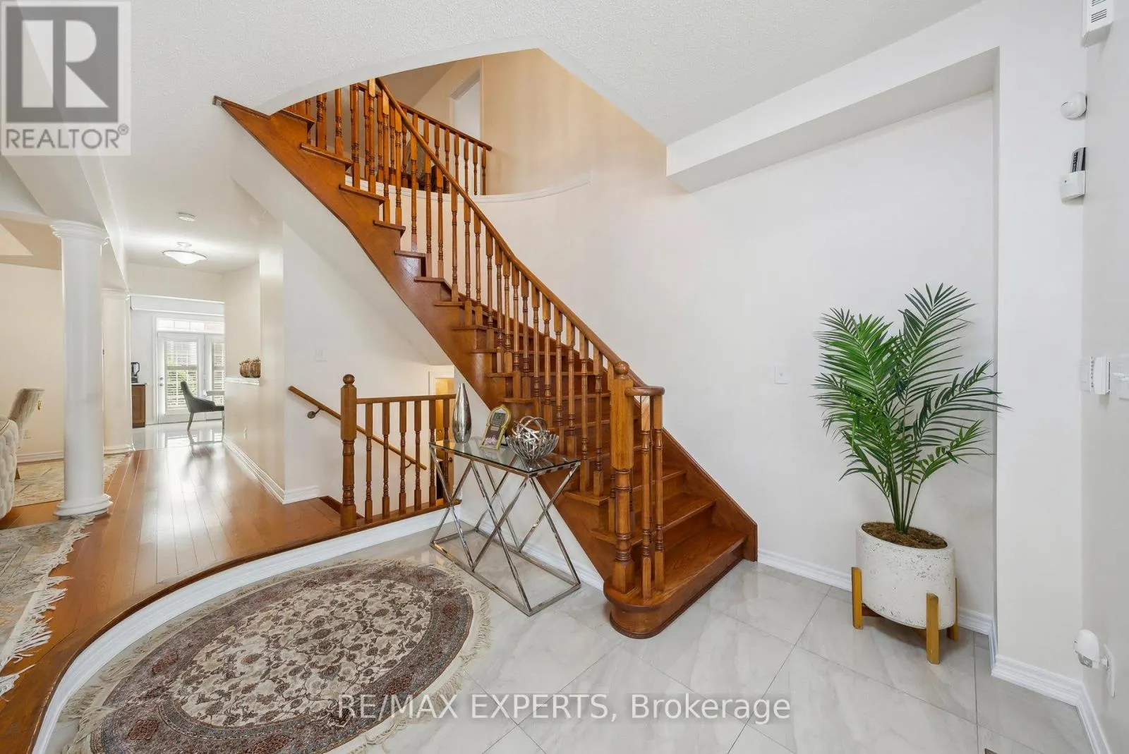 126 JOSEPHINE ROAD W