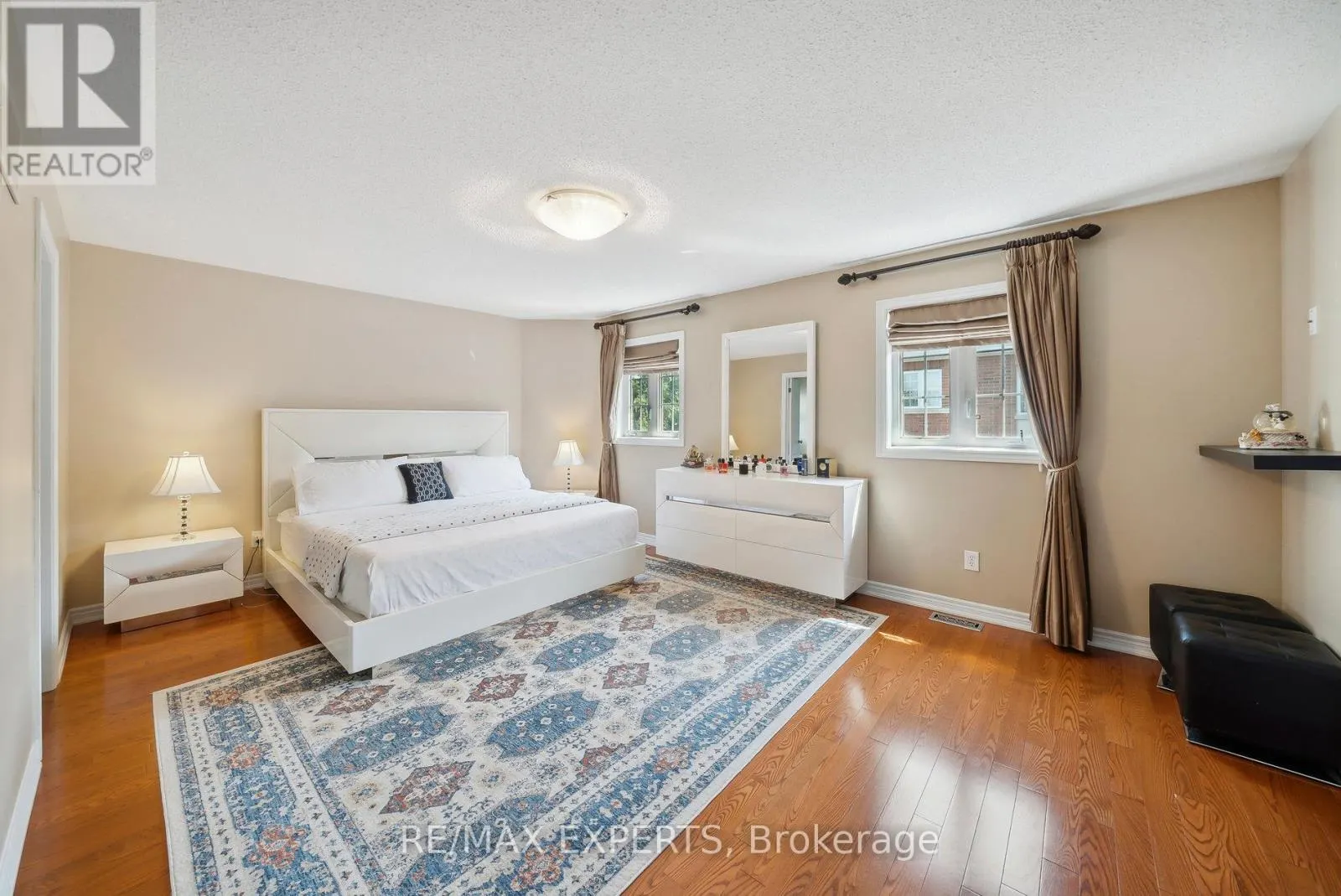 126 JOSEPHINE ROAD W
