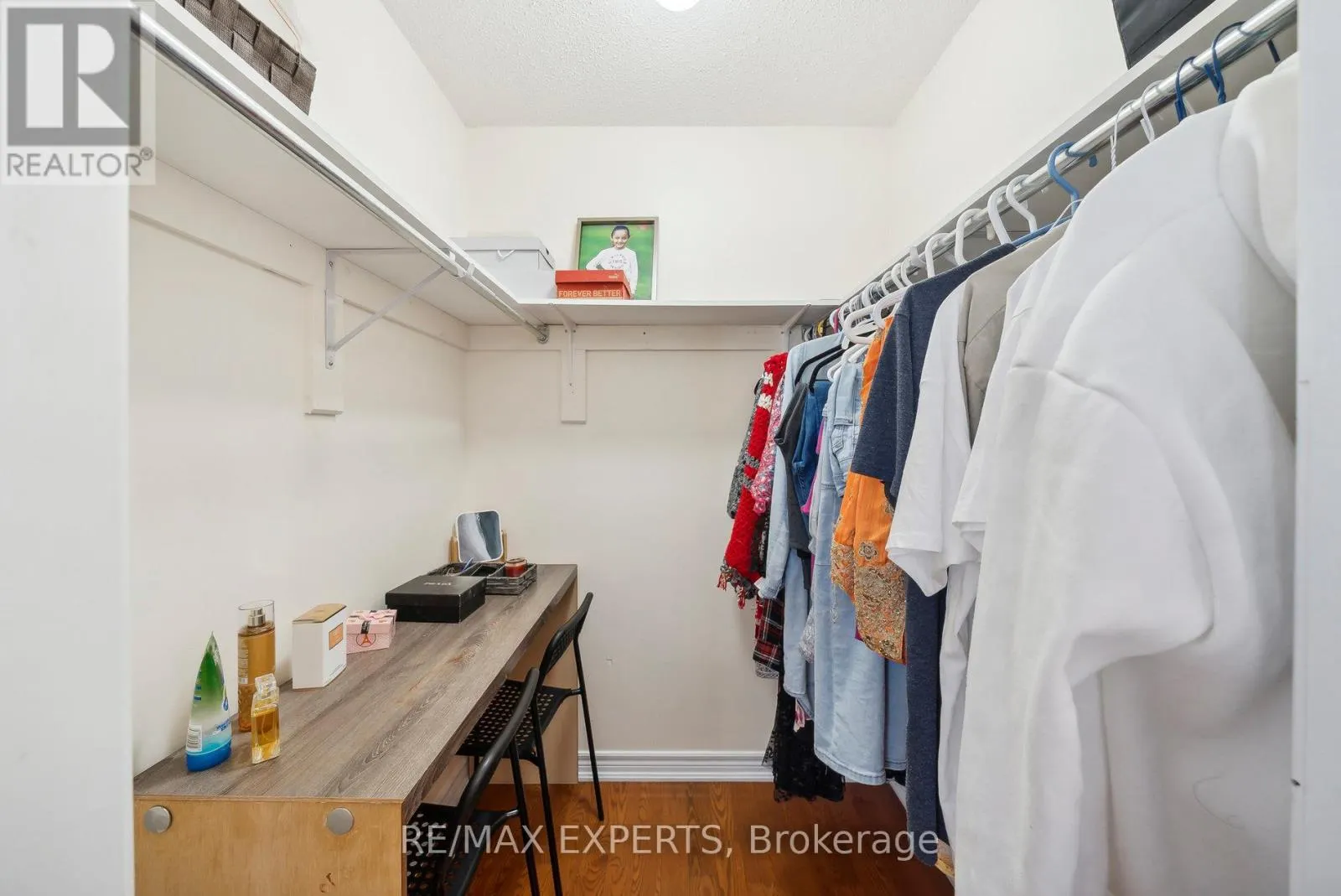 126 JOSEPHINE ROAD W