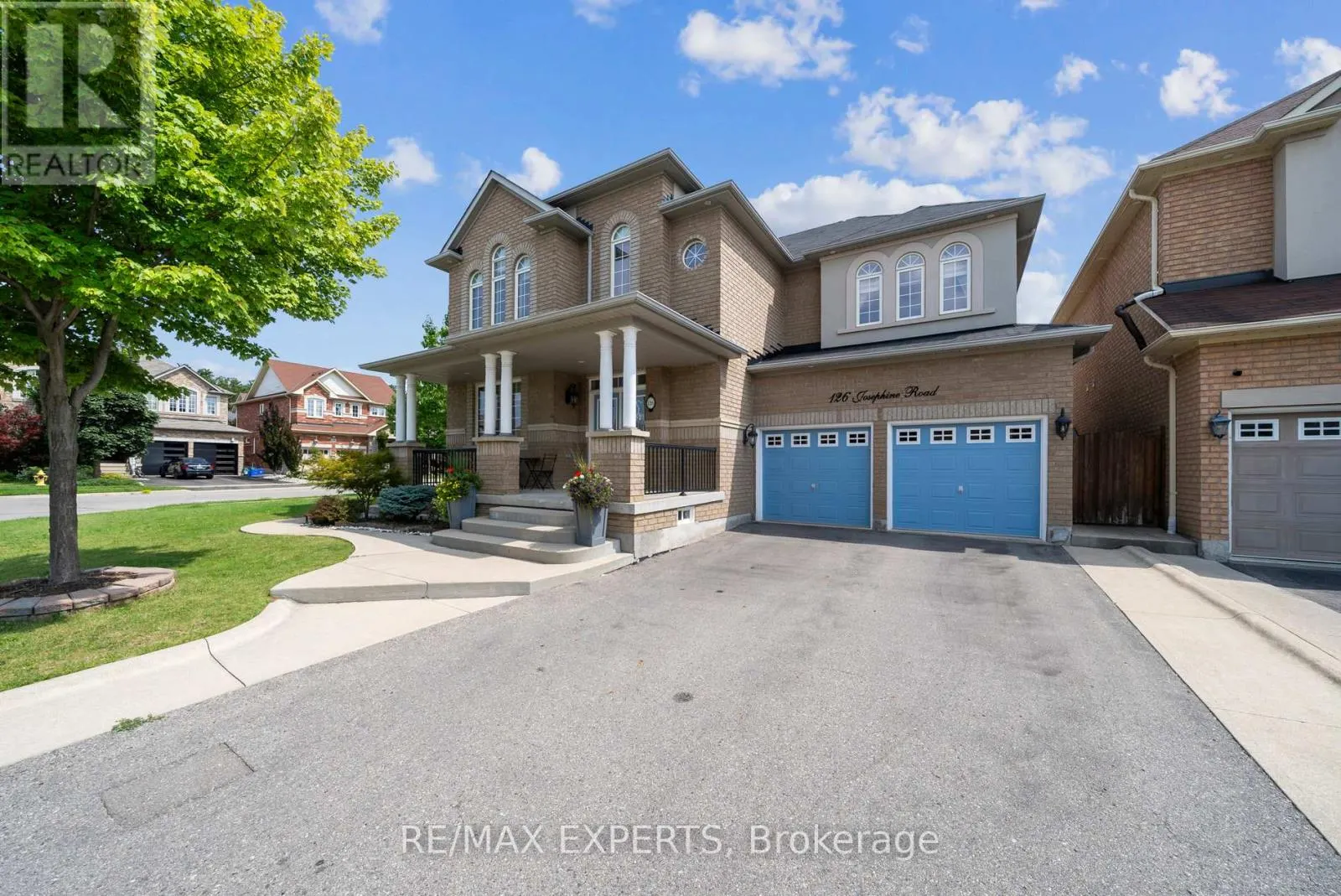 126 JOSEPHINE ROAD W