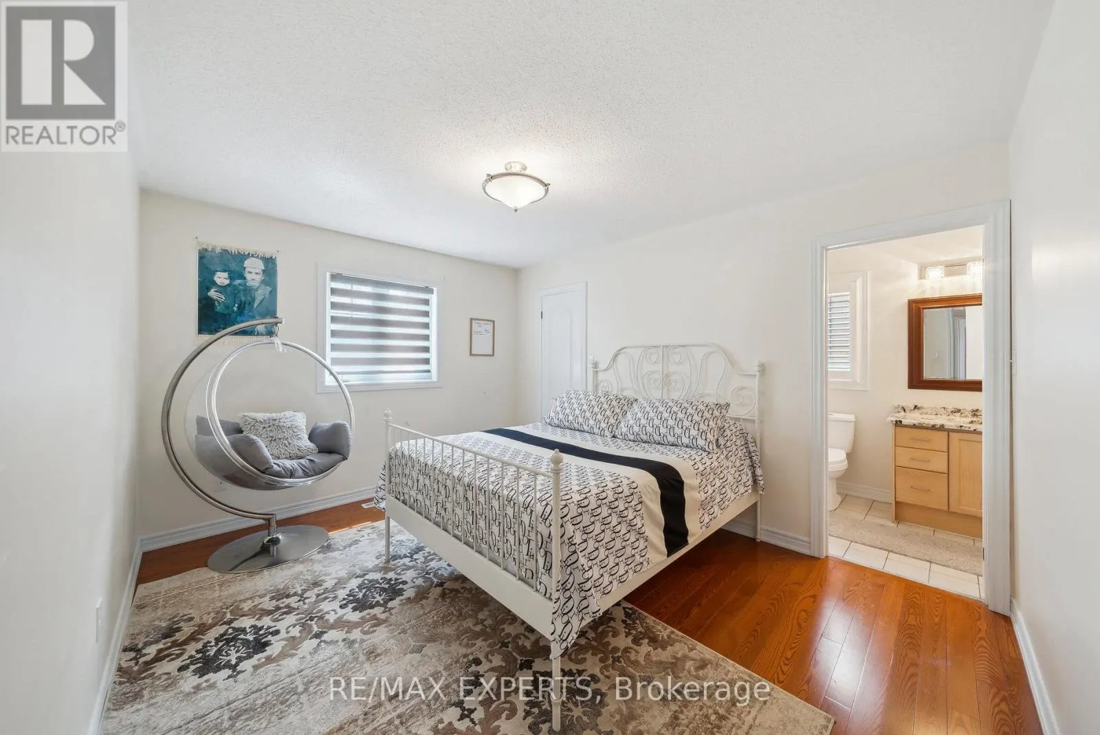 126 JOSEPHINE ROAD W
