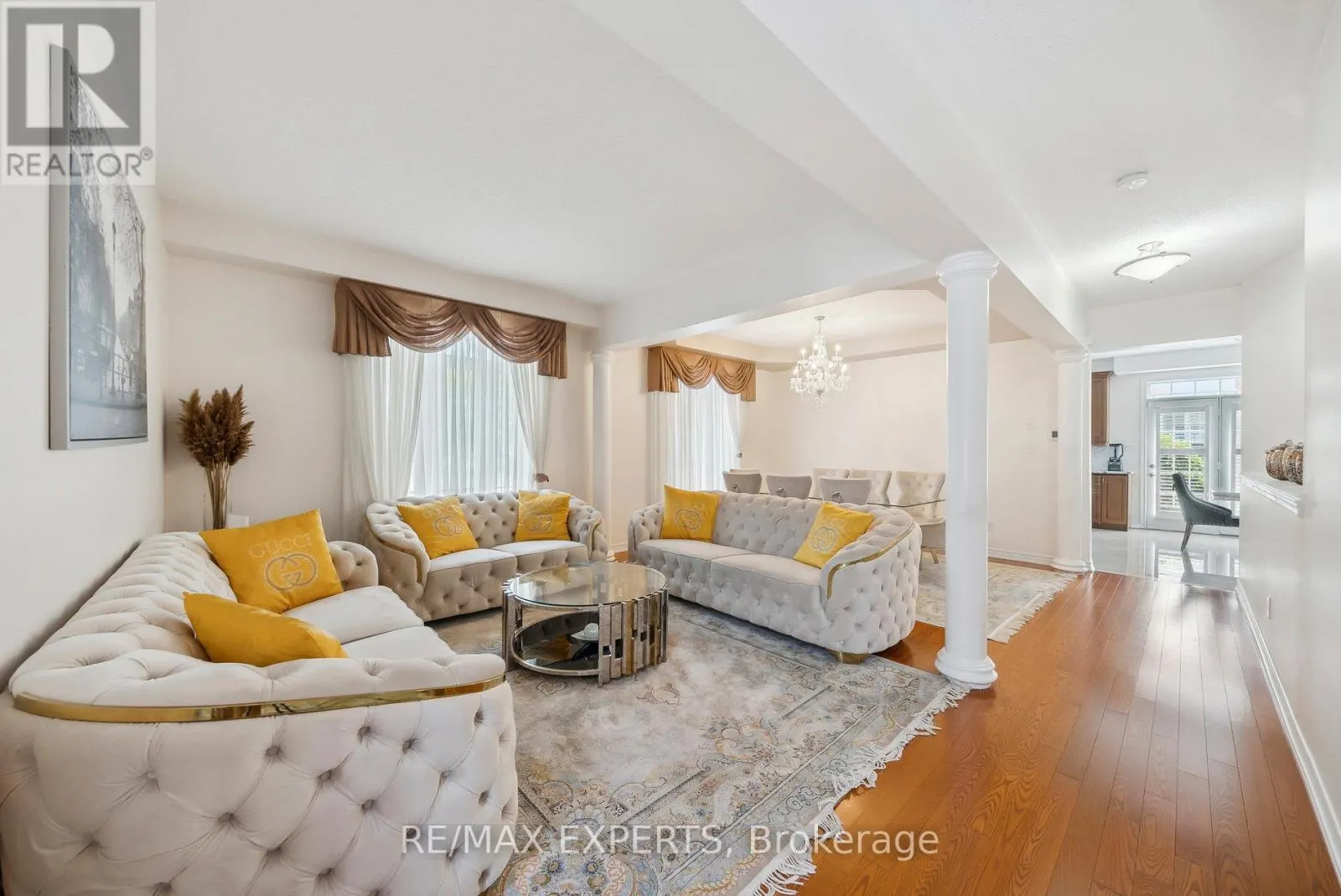 126 JOSEPHINE ROAD W