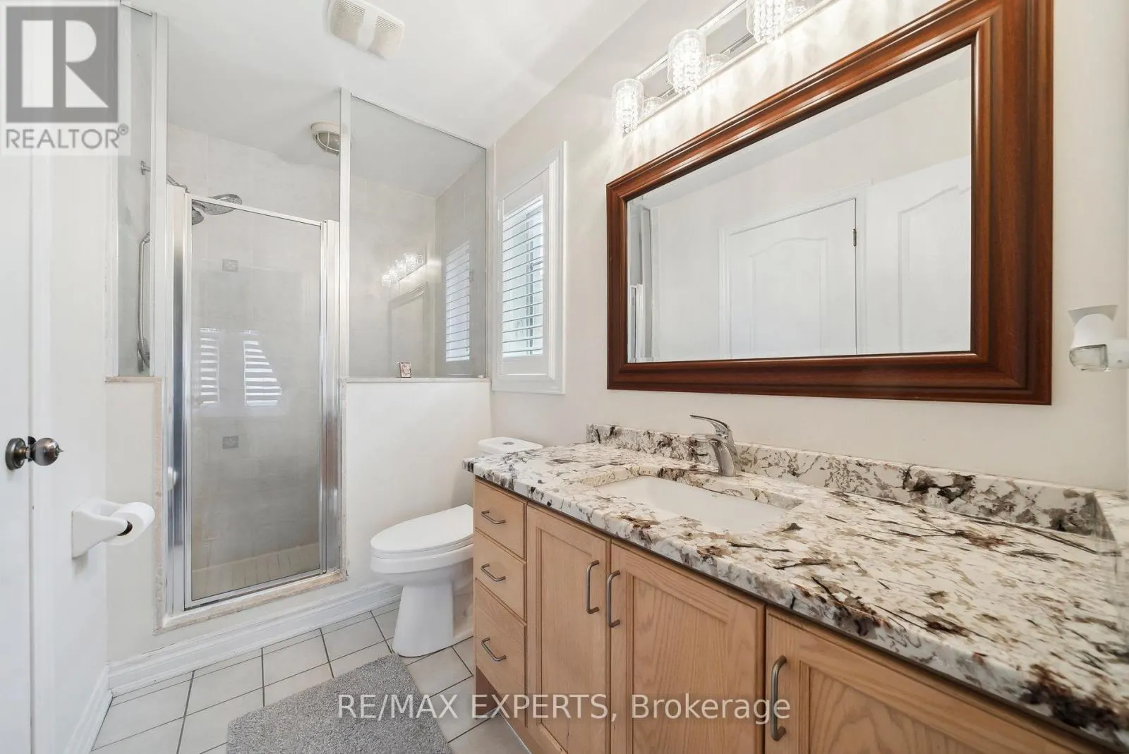 126 JOSEPHINE ROAD W