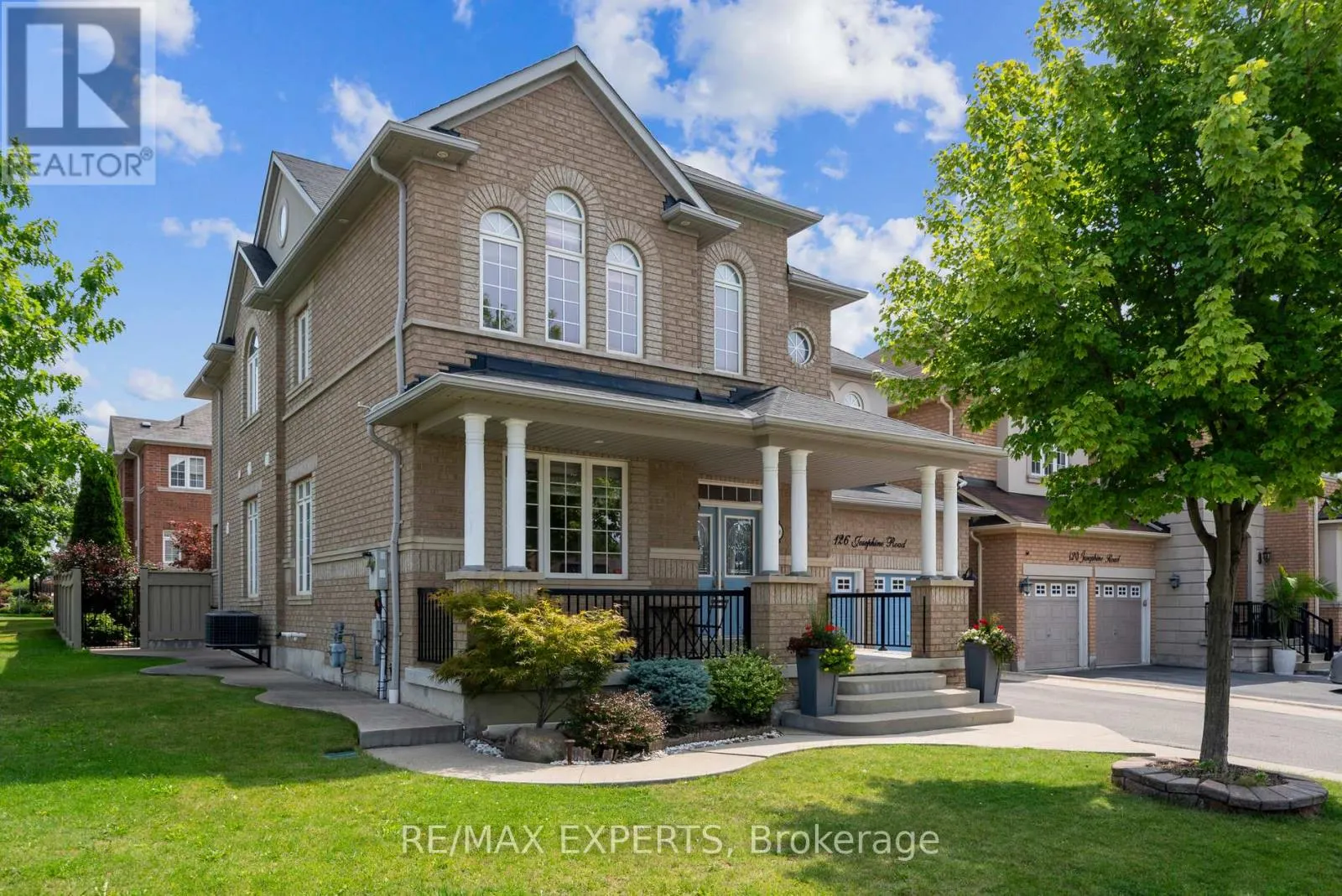 126 JOSEPHINE ROAD W