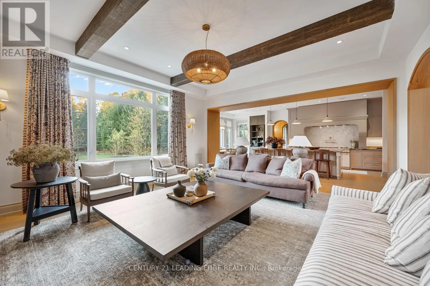 43 NEWTON REED CRESCENT