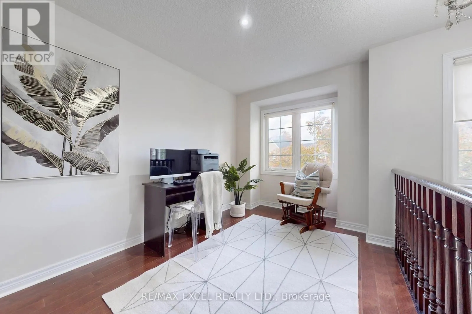 25 LUNDY DRIVE