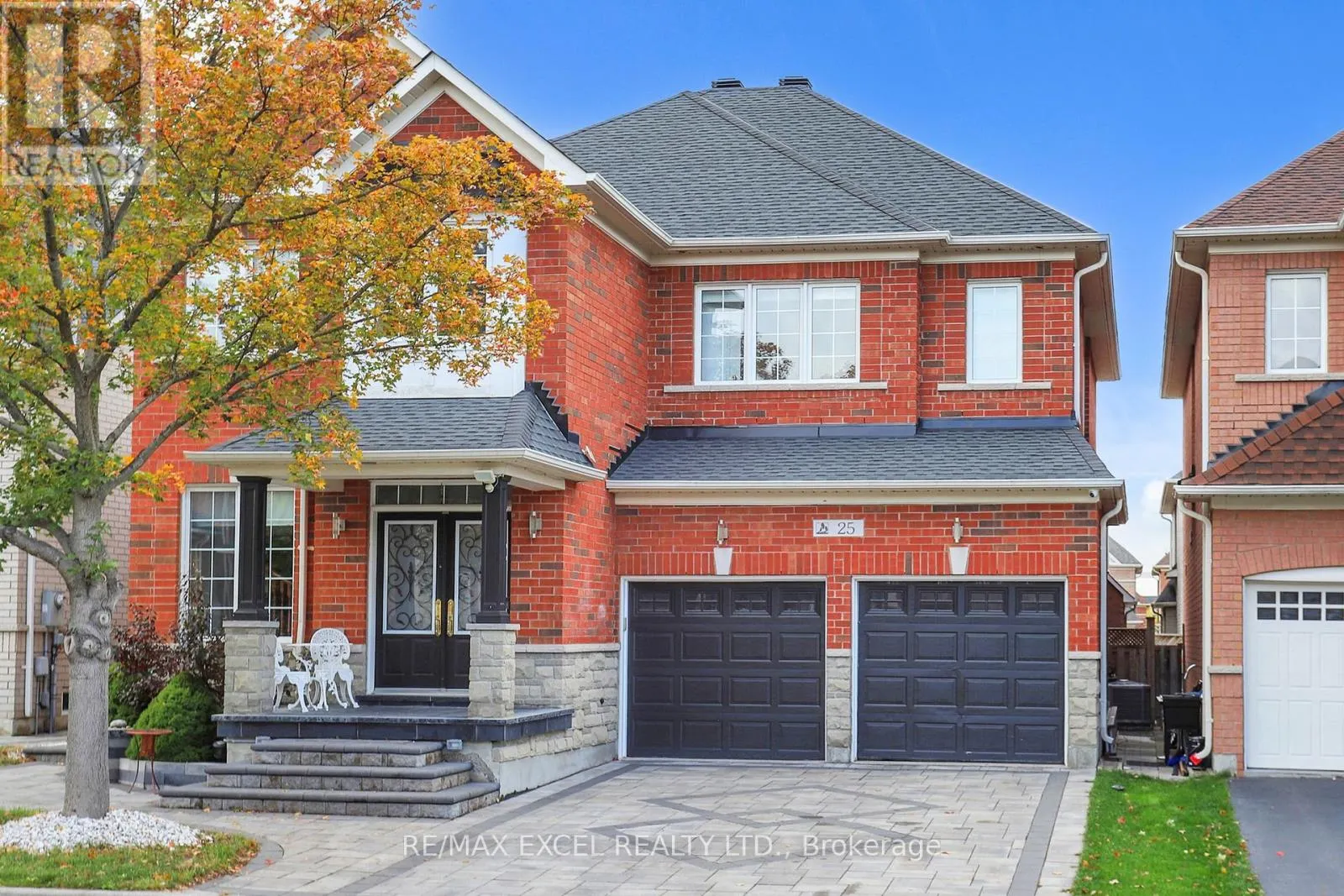 25 LUNDY DRIVE