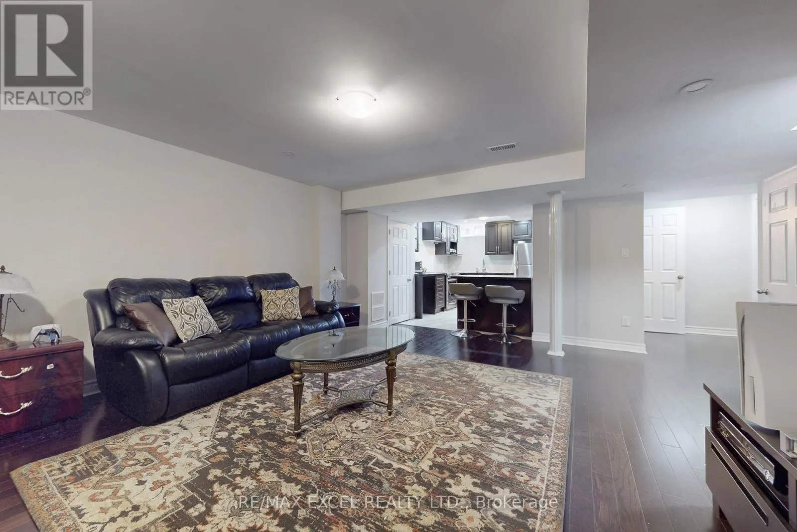 25 LUNDY DRIVE