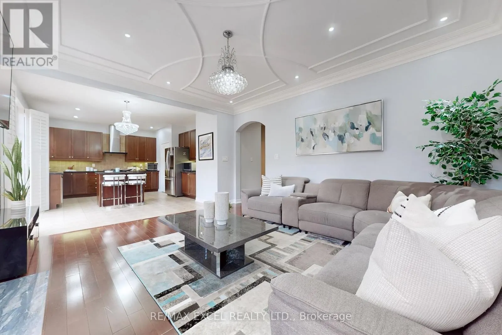 25 LUNDY DRIVE