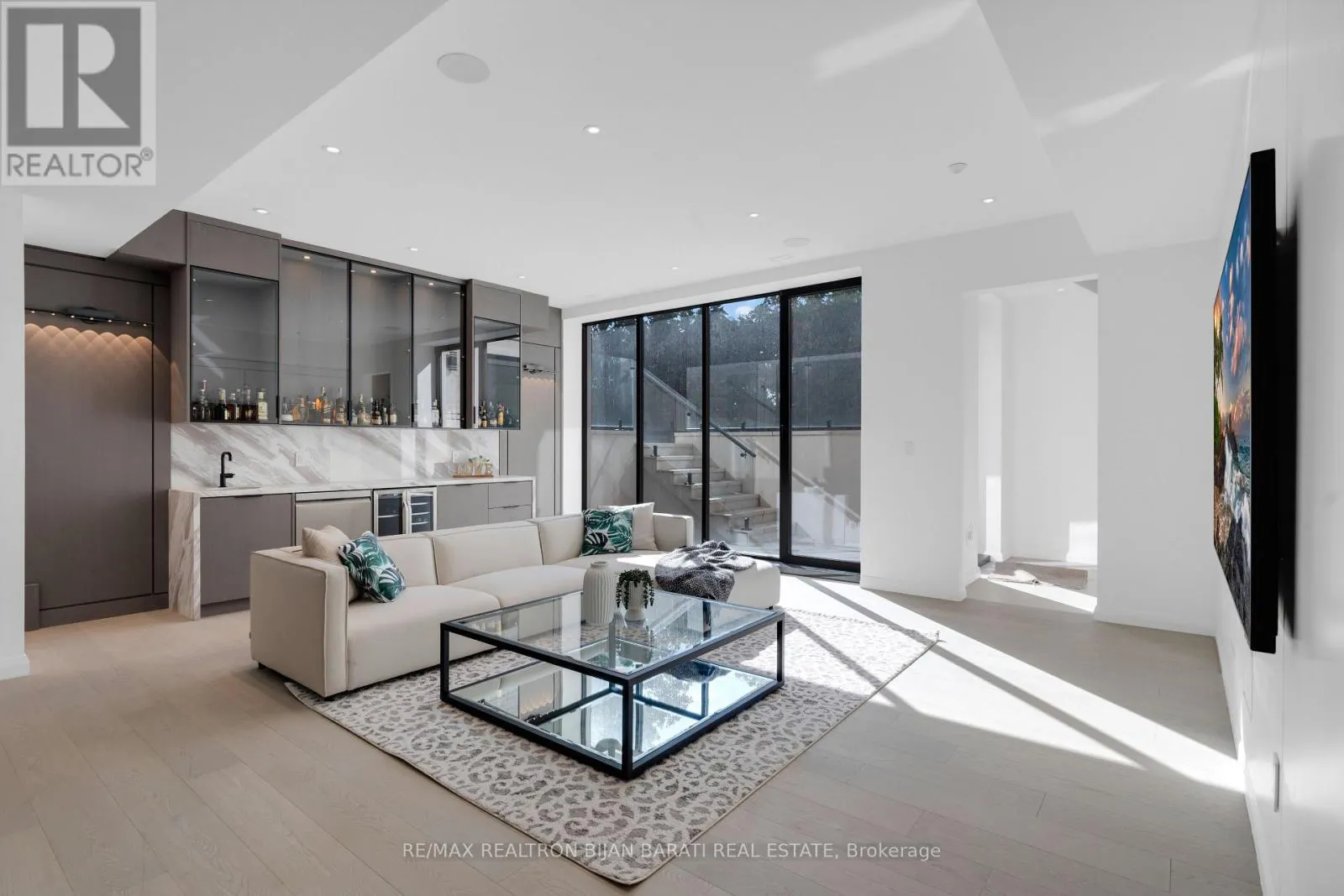 21 IDLESWIFT DRIVE