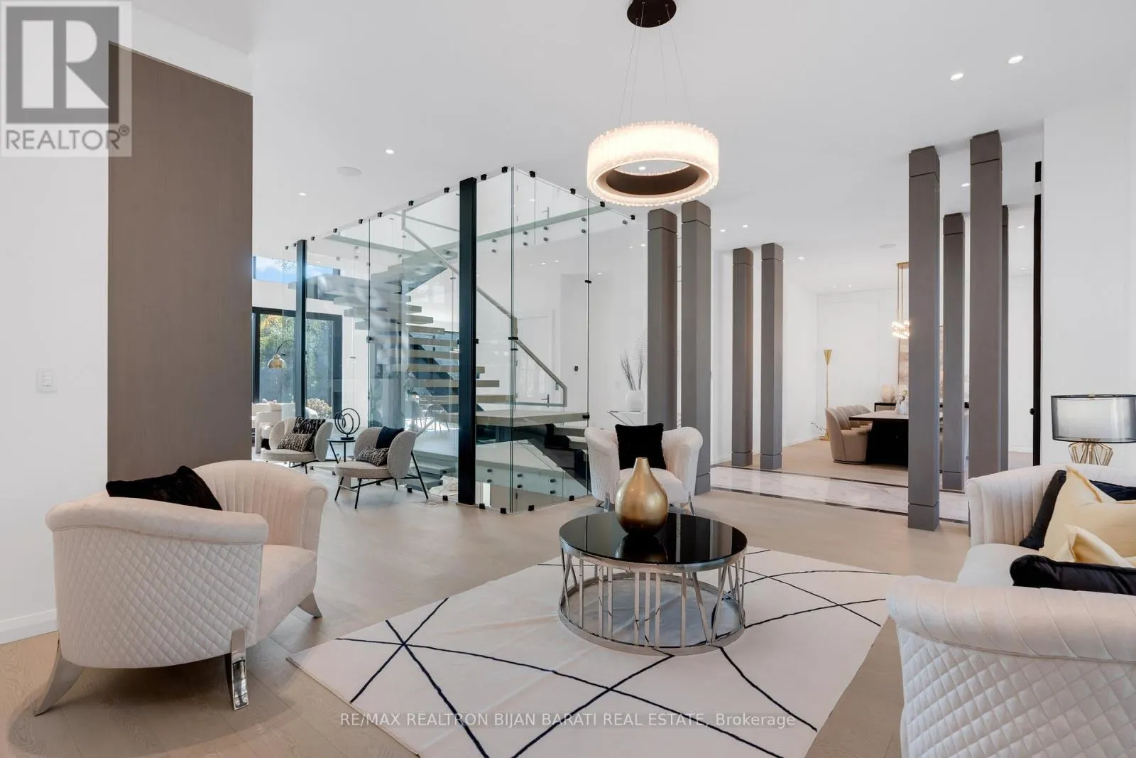 21 IDLESWIFT DRIVE
